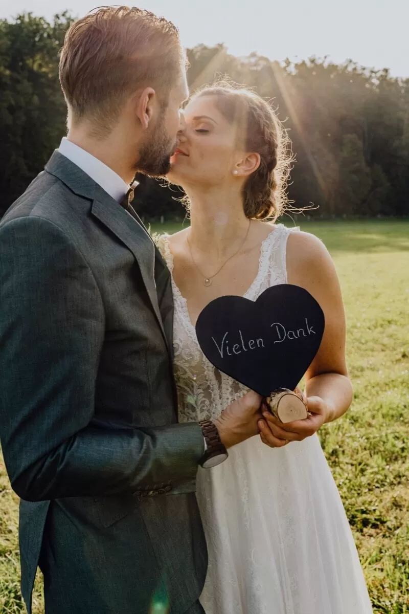 Titelbild zum Artikel: 7 Vorteile vom After Wedding Shooting
